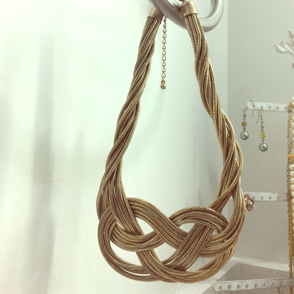 Vintage gold necklace