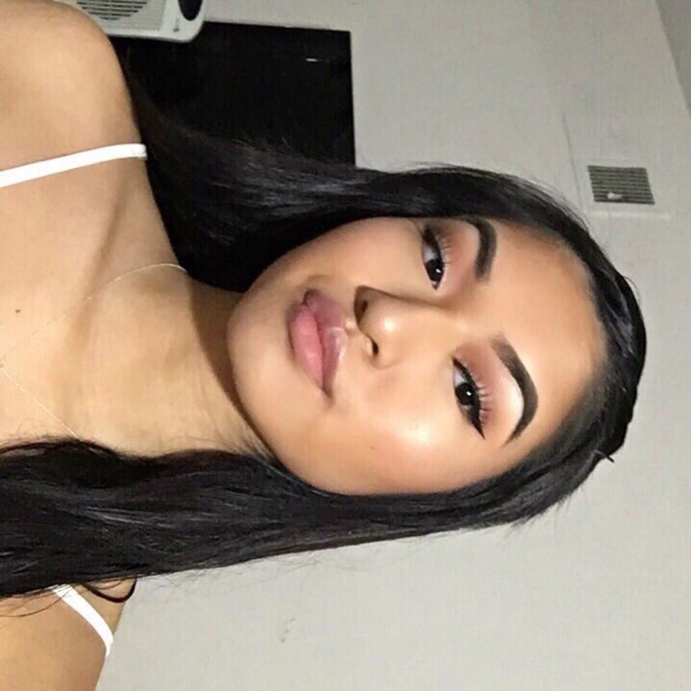 Meet your Posher, Lorey