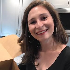 Meet your Posher, Lauren