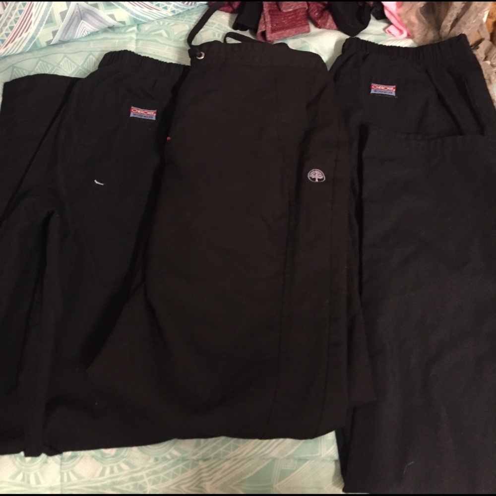Black scrub pants