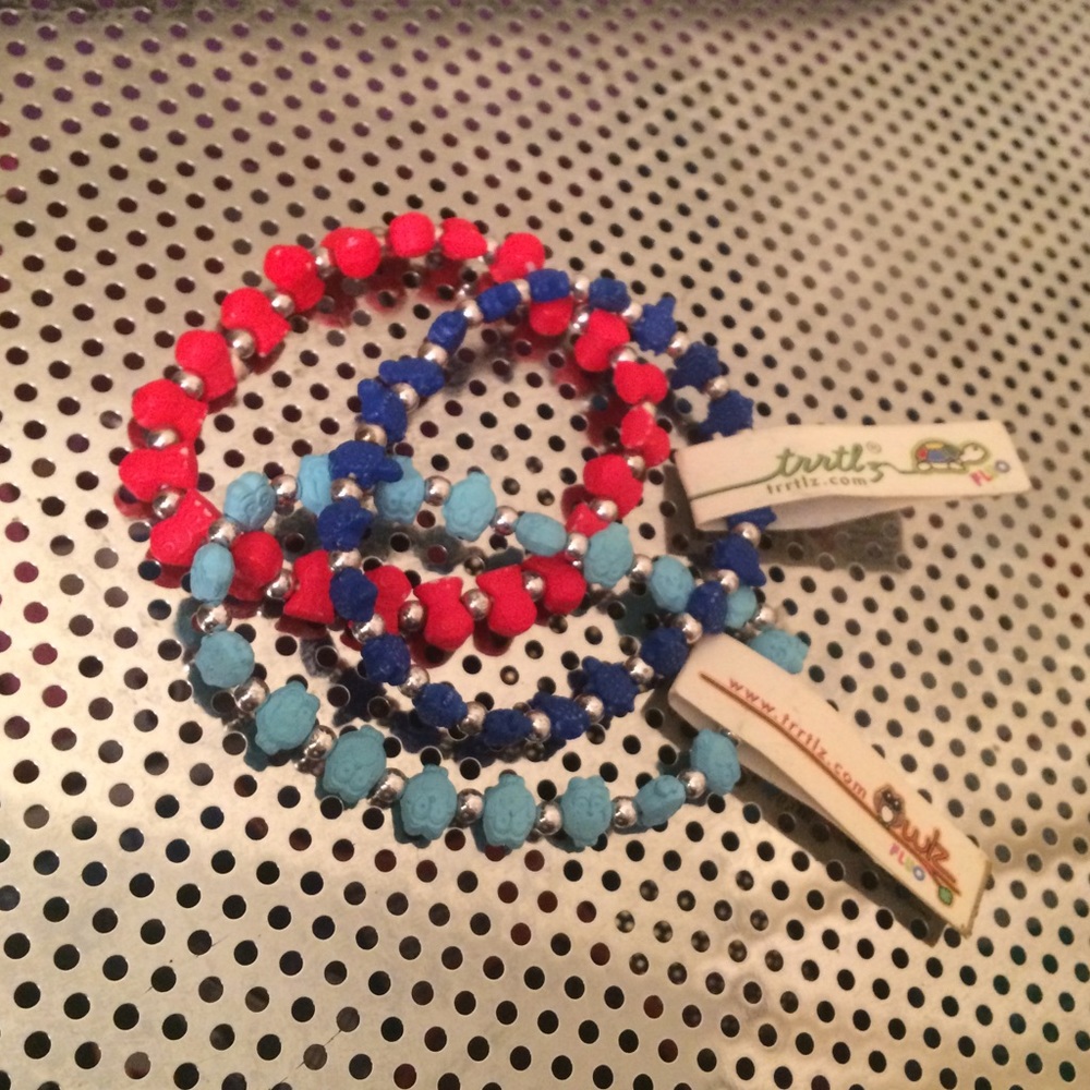 Trrtlz Mnkyz & Owlz Bracelet Set