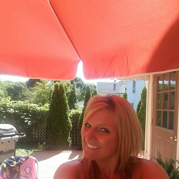 Meet your Posher, Jess - Picture 2 of 2