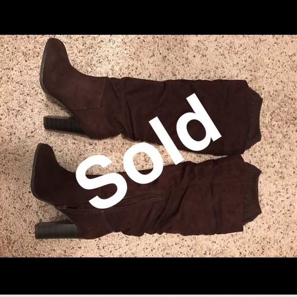 Wet Seal Winter Over the Knee Dark Brown Boots - Picture 1 of 6
