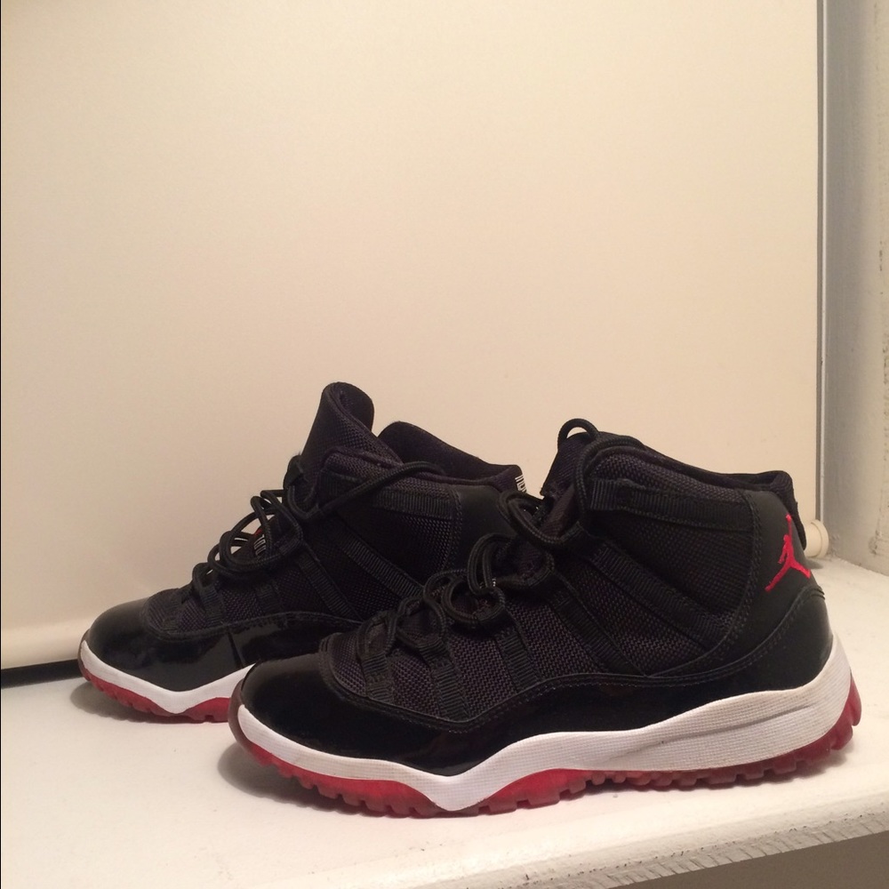 Kids Jordan Retro 11