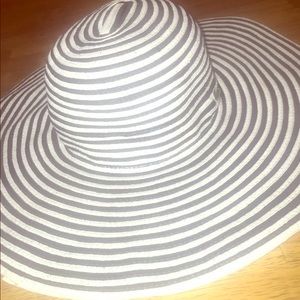 Lacoste Striped Brim Hat