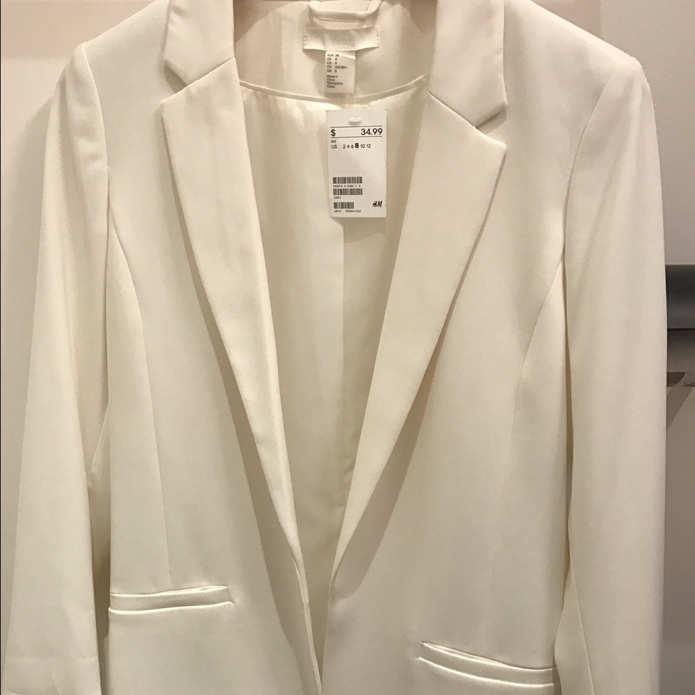 NEW WITH TAGS White h&m blazer