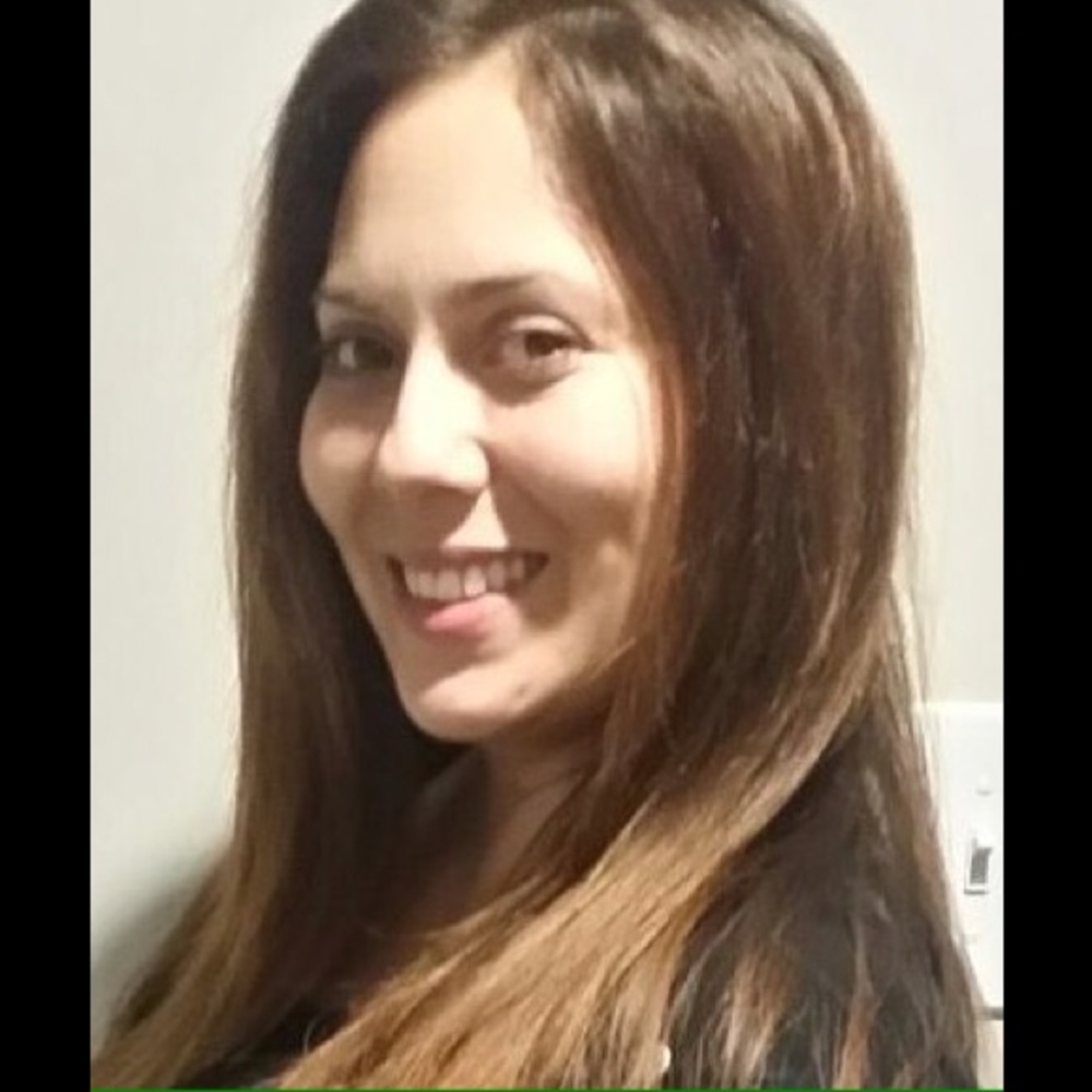 Meet your Posher, Elena