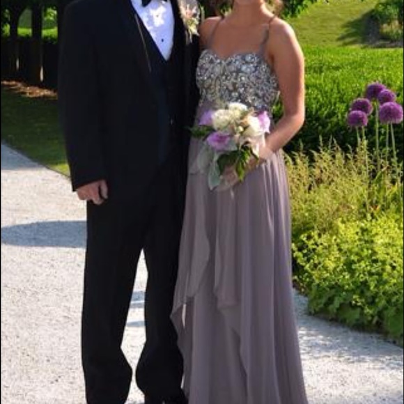 Prom dress - Picture 2 of 2