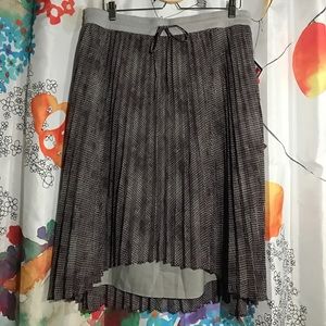 Halogen high low purple and gray pleated skirt