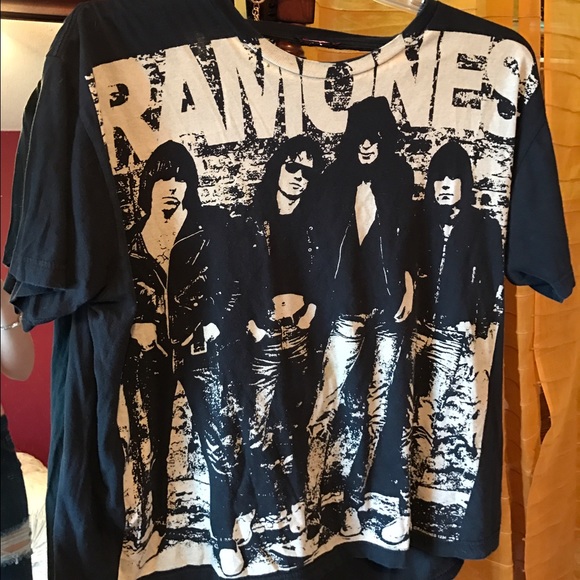 Urban Outfitters Tops - Backless Ramones Vintage Tee