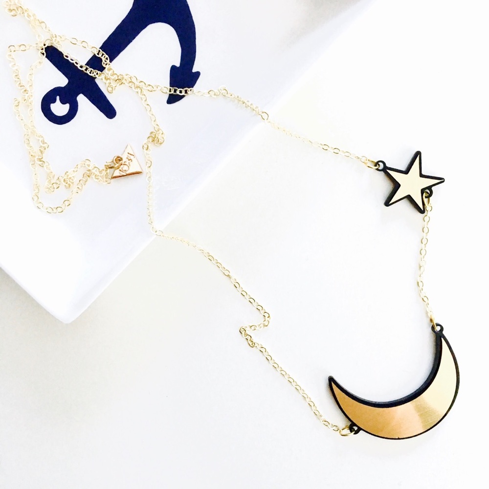 🆕 🌙⭐️ Delicate Chain Statement Necklace