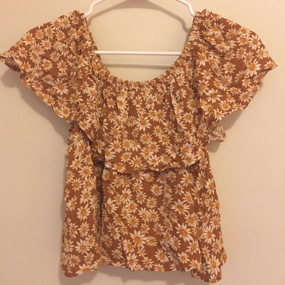 F21 Daisy Off The Shoulder Top