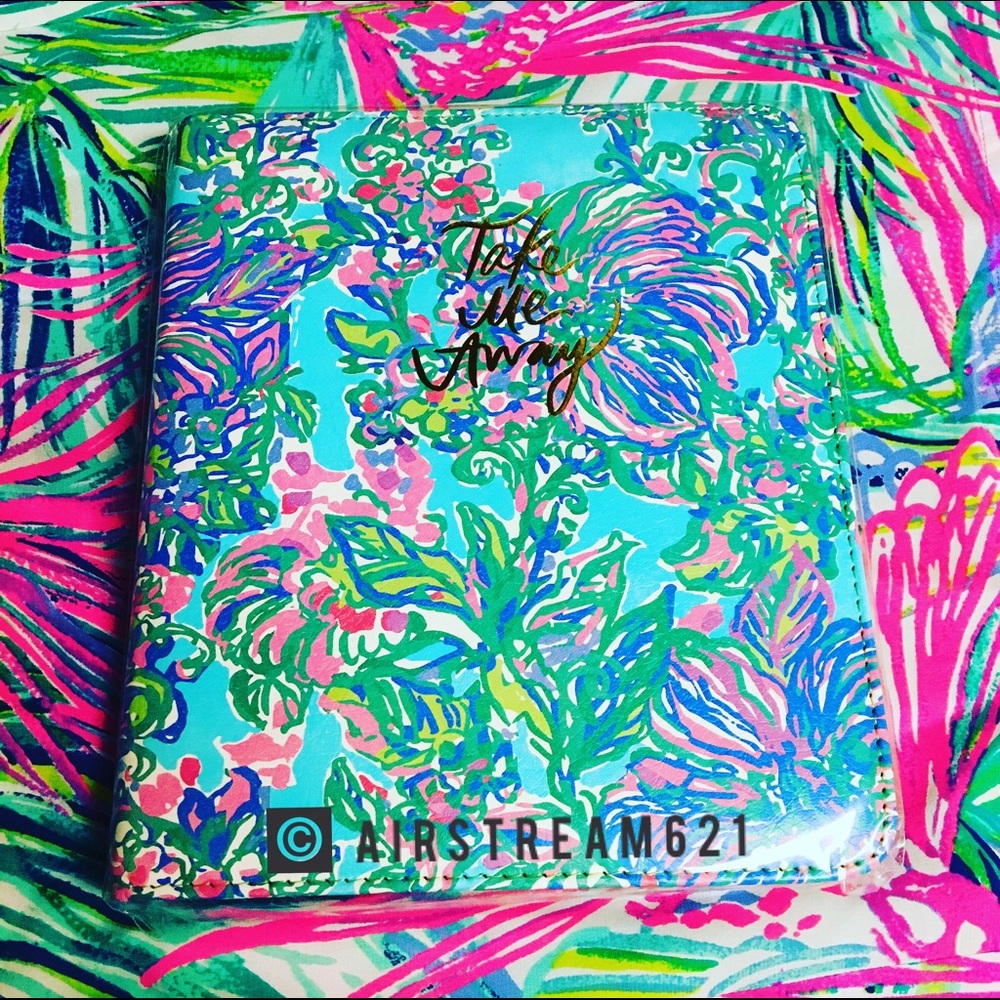 $2️⃣6️⃣Lilly Pulitzer Travel Journal NWT SEALED