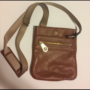 Brown Leather Michael Kors Satchel crossbody