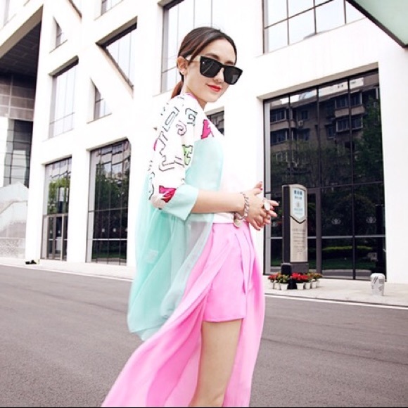 🆕 📚 Alphabet Stitching Chiffon Coverup Blouse - Picture 2 of 7