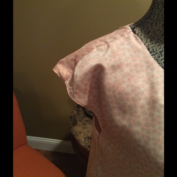 Violet&Claire top - Picture 3 of 4