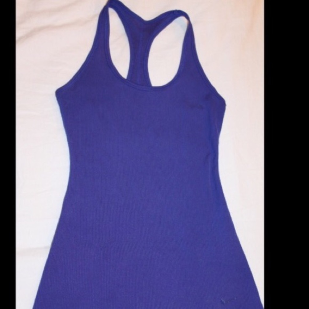 Nike workout tank