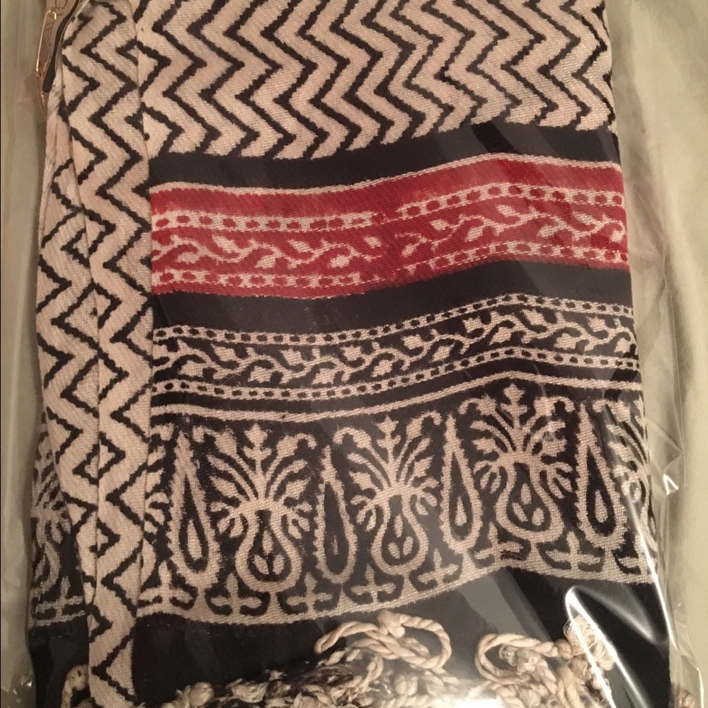 Clearance! Hand-Made Tassle Scarf