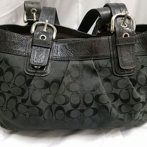 COACH F13743 Pleated Signature Black Tote Purse