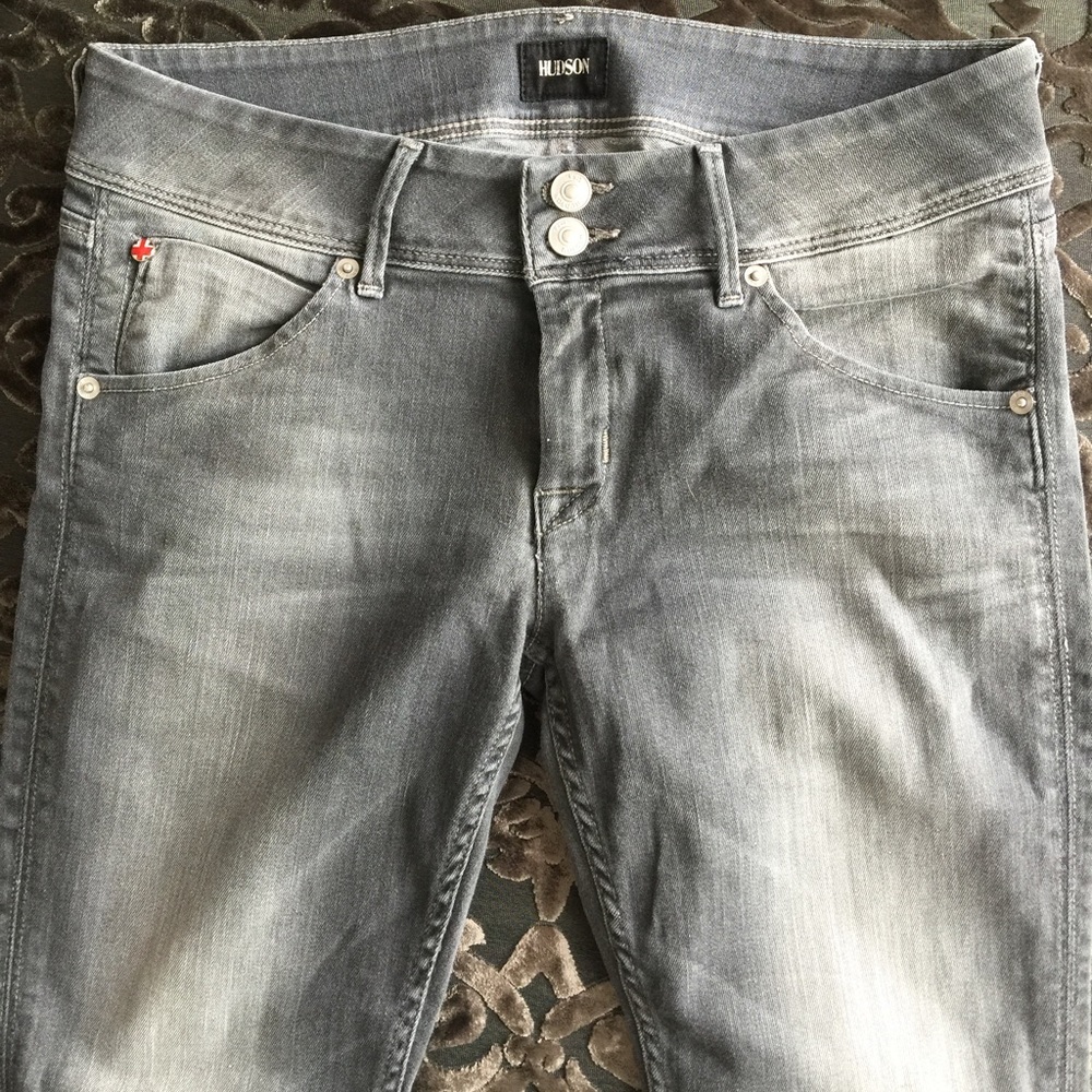 💥FLASH SALE 💥 Hudson Collin Skinny Distress Jean