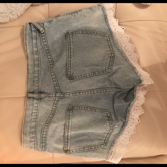 Free People Lacey Denim Cutoff shorts - Picture 3 of 3