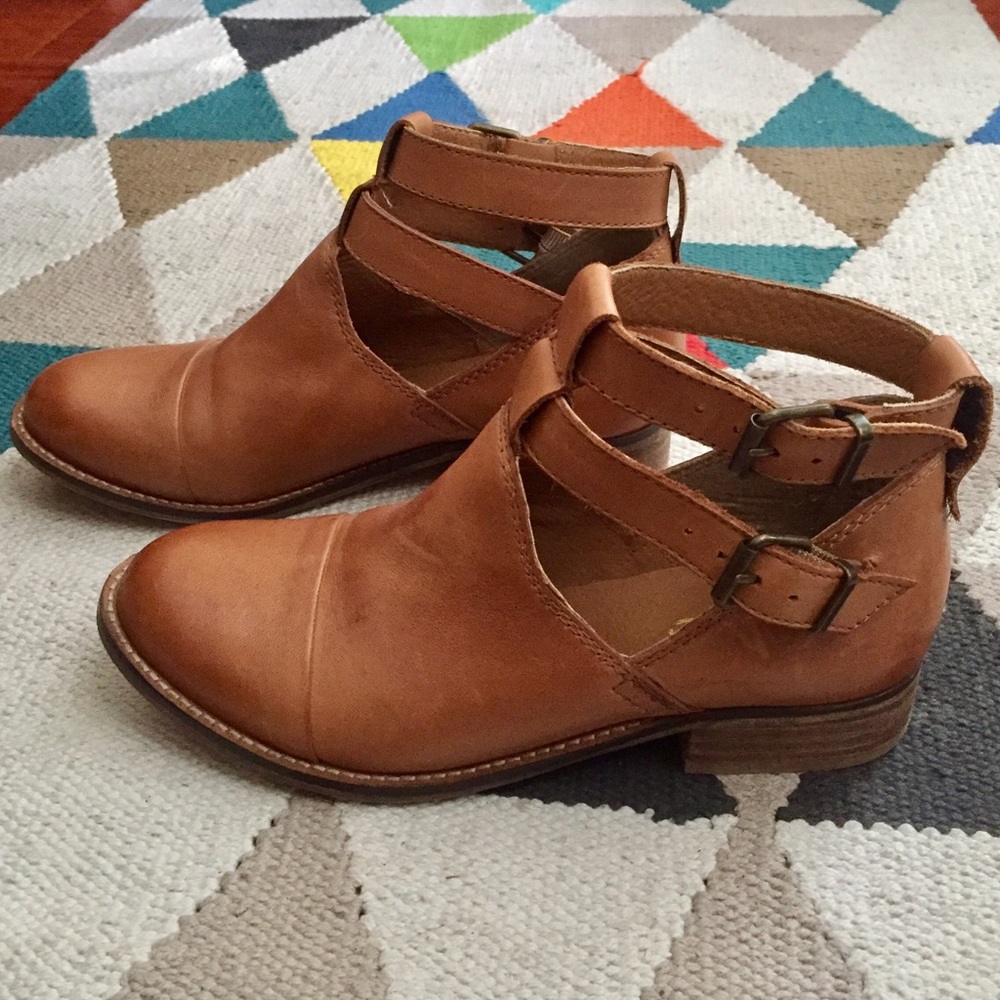 Aldo Ankle Boots SZ 6 🛍👢🤳