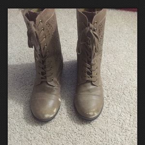 Rampage boots brown size 7.5