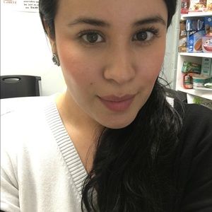 Meet your Posher, Aurora