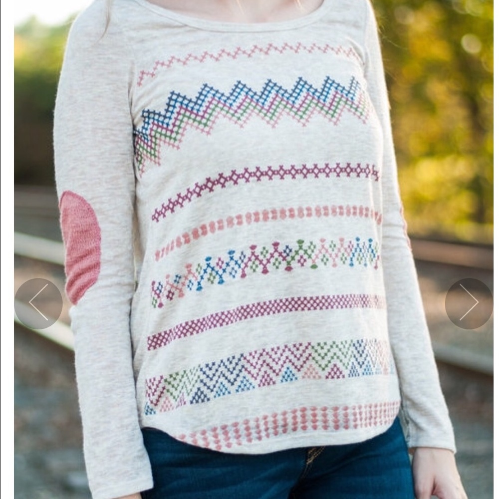 Aztec inspired shirt with elbow detail