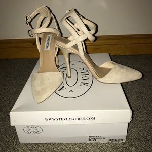Steve Madden-Porttt. Size 8