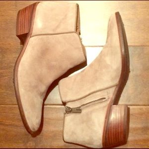 Sam Edelman 'Chelsea' Putty-Suede Booties