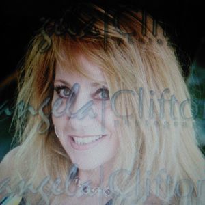 Meet your Posher, Jeanine