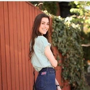 Meet your Posher, Zachary