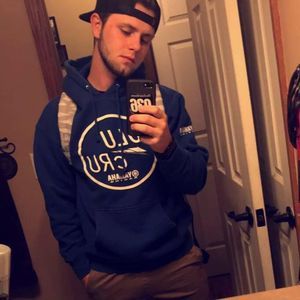 Meet your Posher, Conner