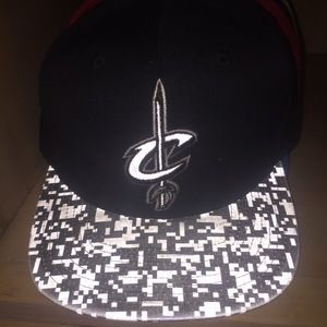 Mitchell & Ness SnapBacks 5 for 30