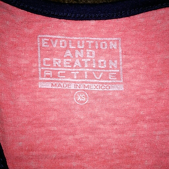 Work out tank top - Picture 3 of 3