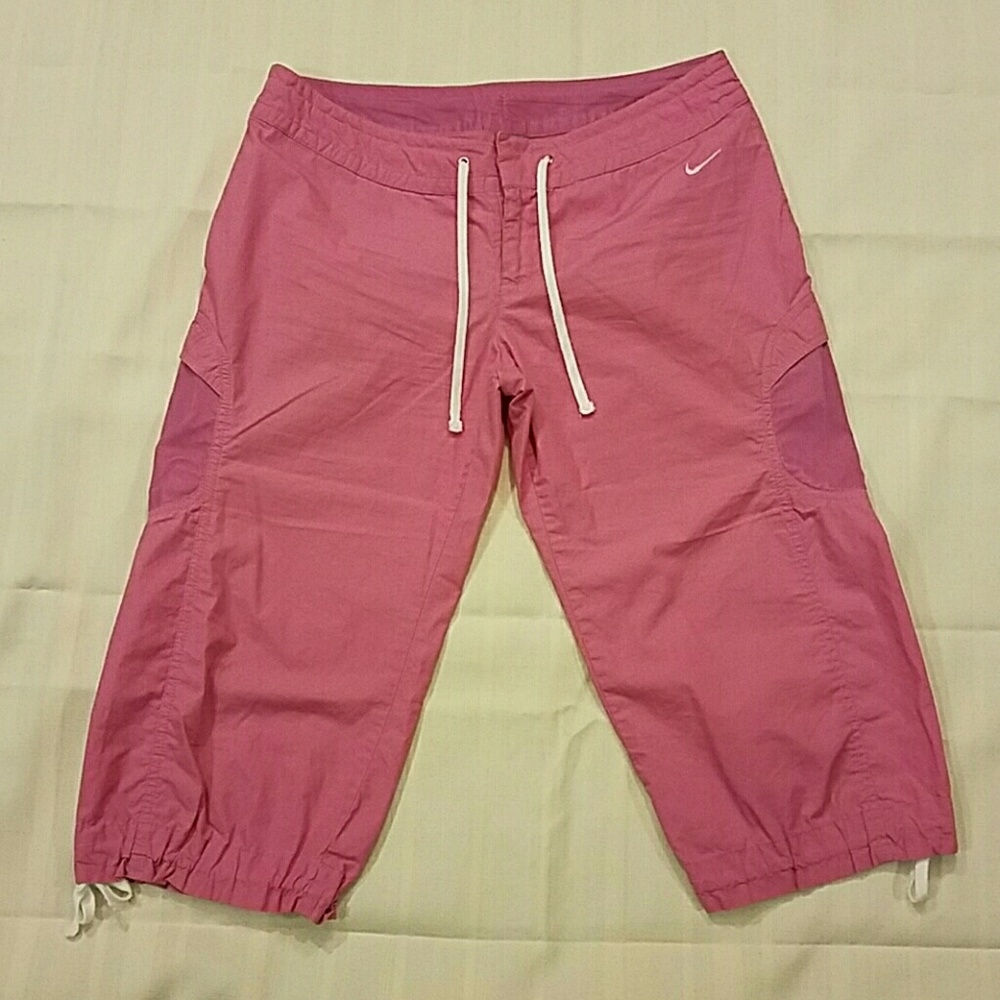 Pink Nike capris