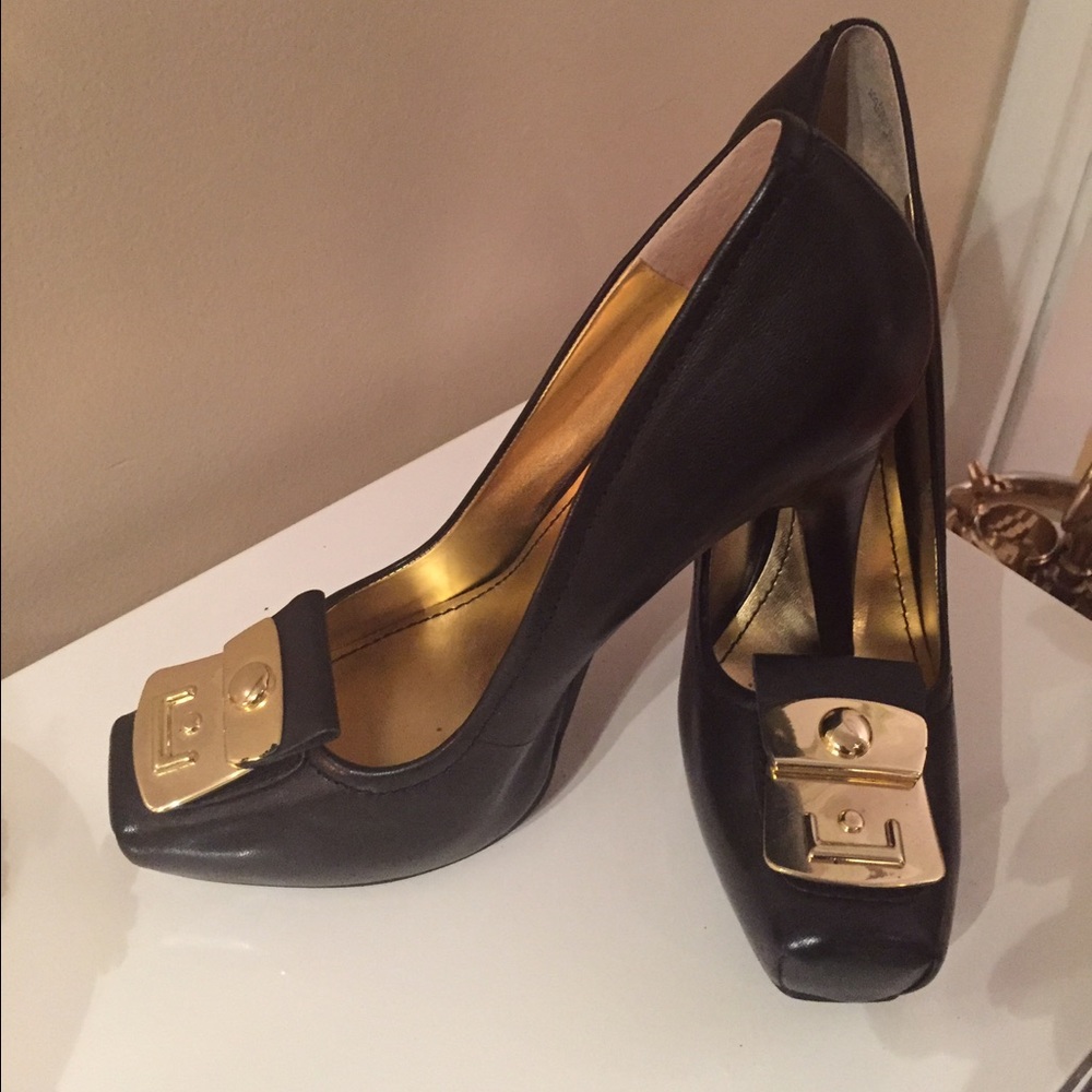 Nine West Heels up