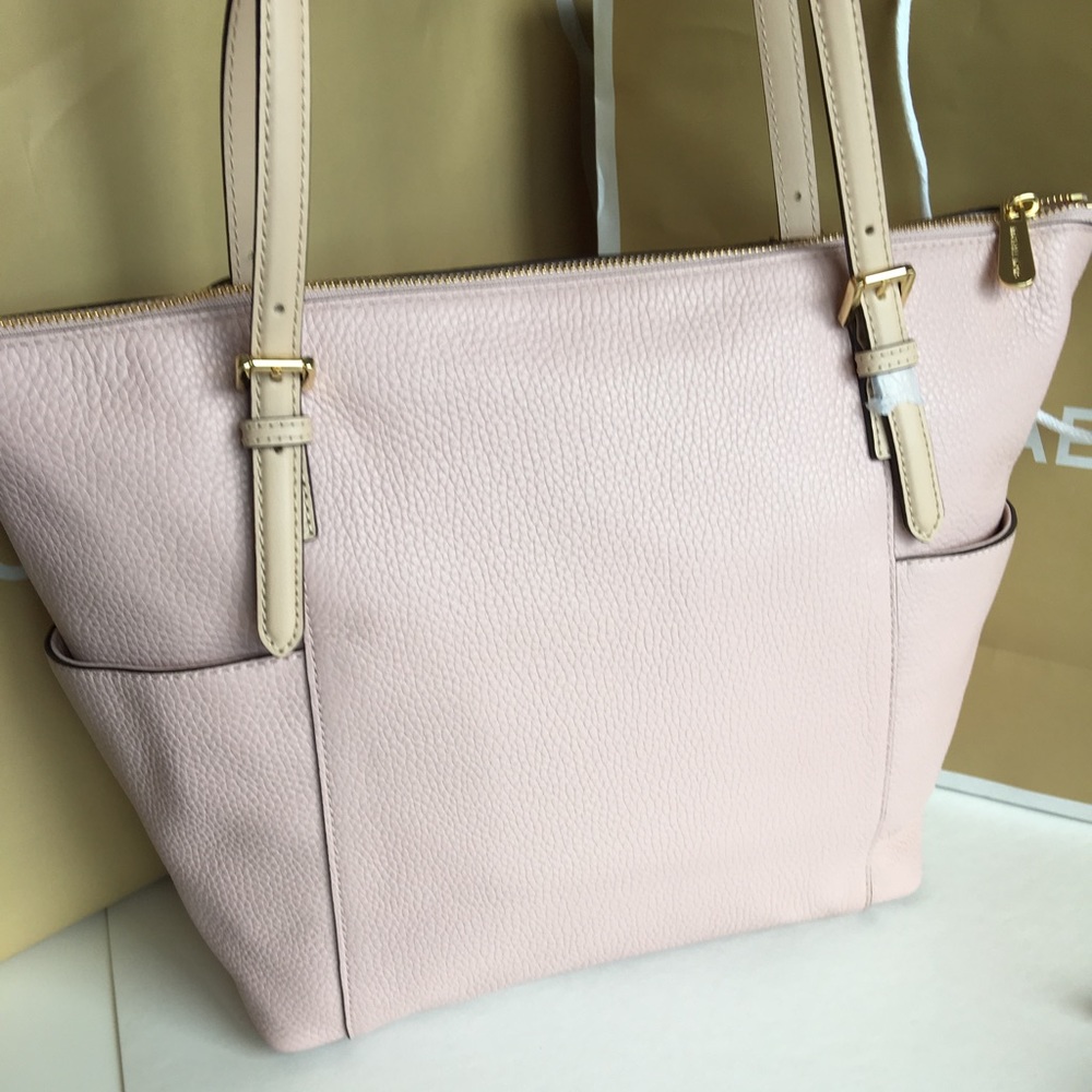🌸Michael Kors Set🌸 - Picture 6 of 8