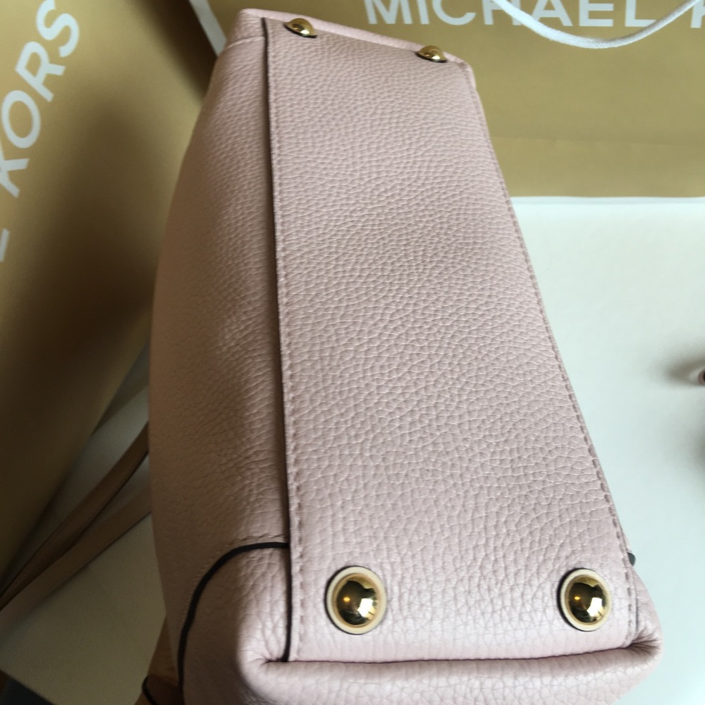 🌸Michael Kors Set🌸 - Picture 7 of 8