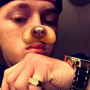 Meet your Posher, Camron