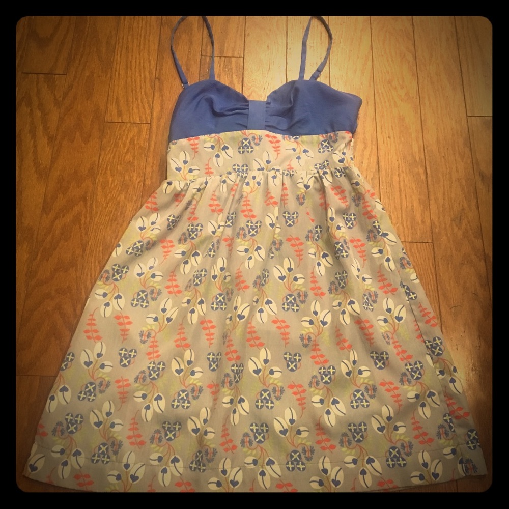 Flowy minidress