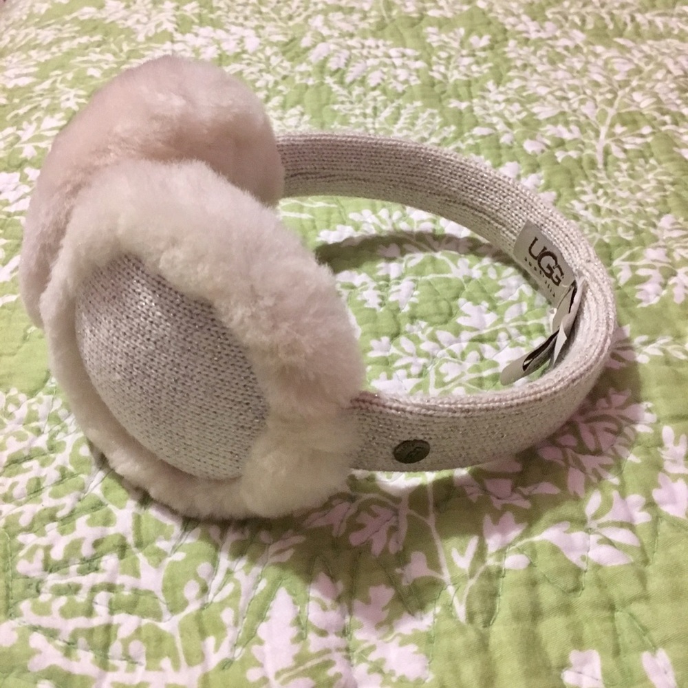 Original UGG Women's wired earmuff
