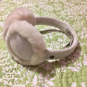 Original UGG Women's wired earmuff