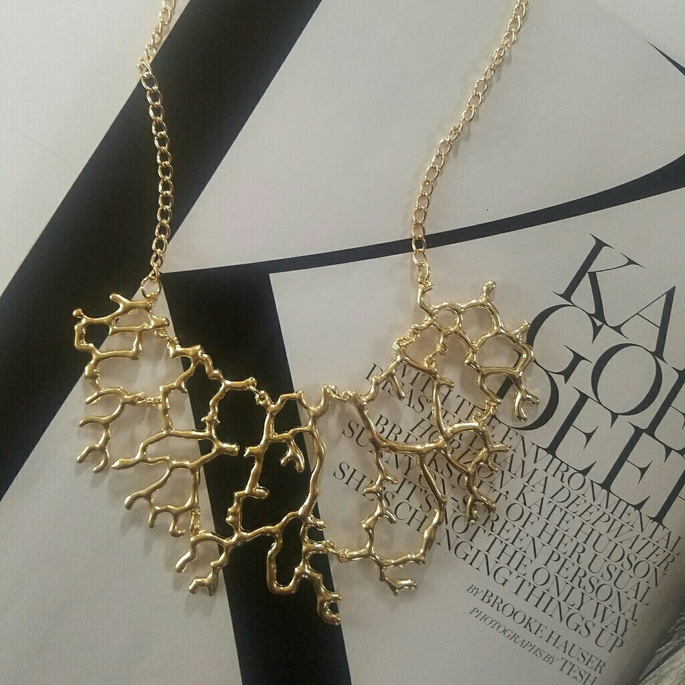 Delicate Statement Necklace