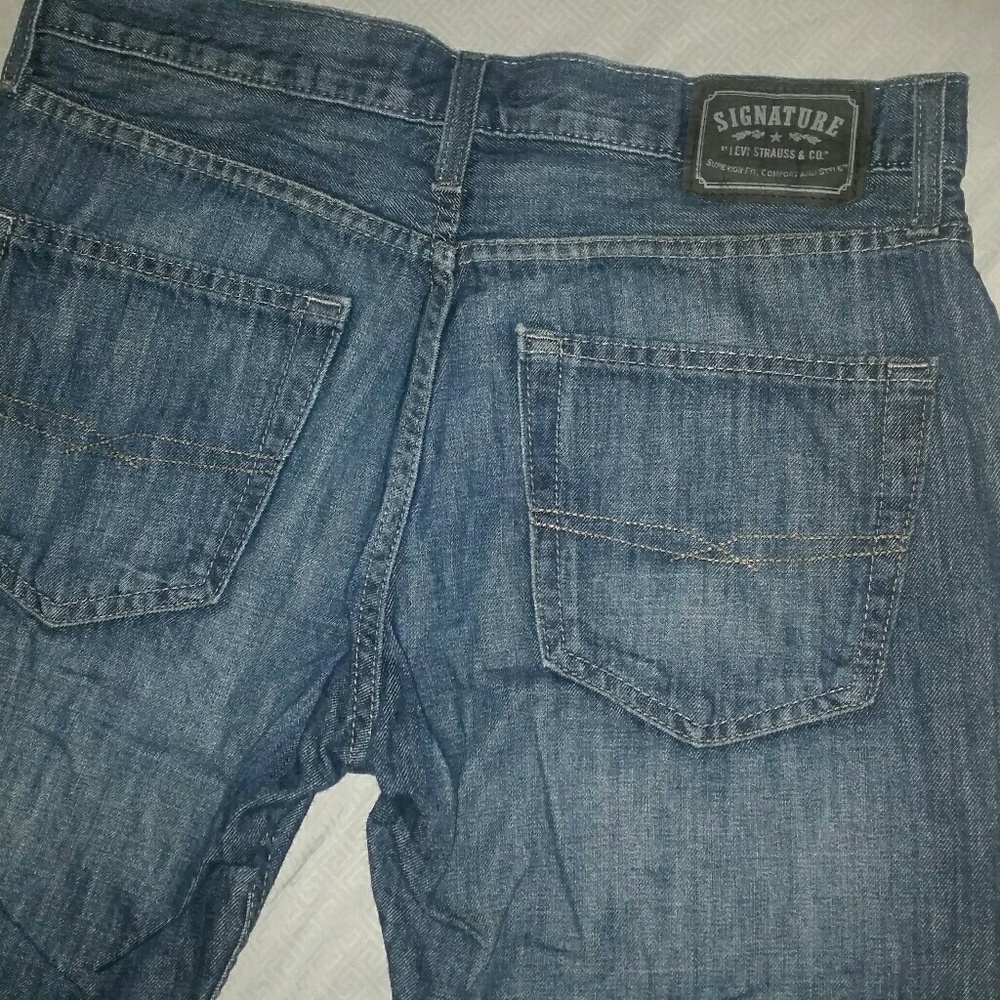 Levis signature tapered jeans 32w x 32l