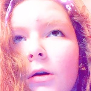 Meet your Posher, Delaney