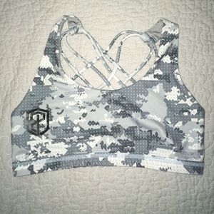Sz small Grey Lulu-like Camo bra