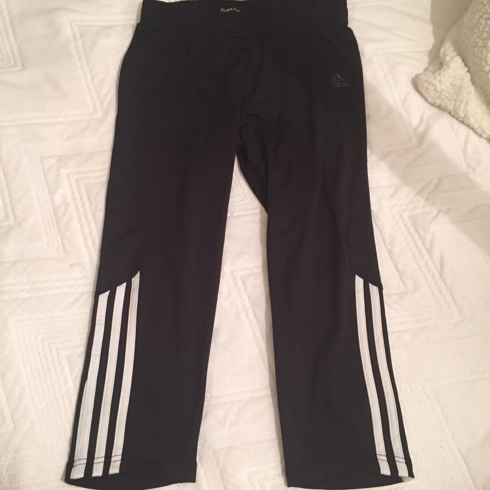 Women's crop leggings