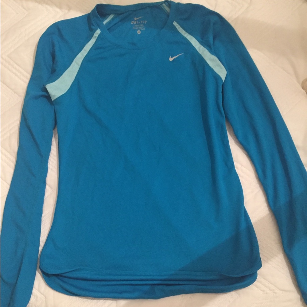 Women's Nike Long Sleeve